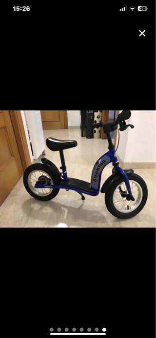 Bicicleta Azul sin Pedales