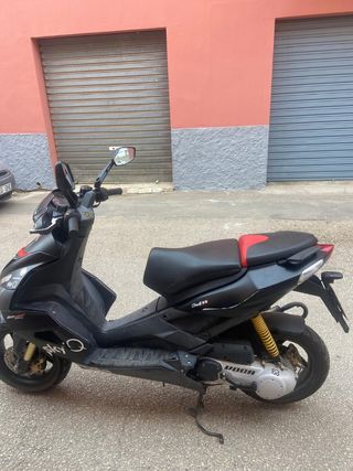 Aprilia SR50 2T Scooter