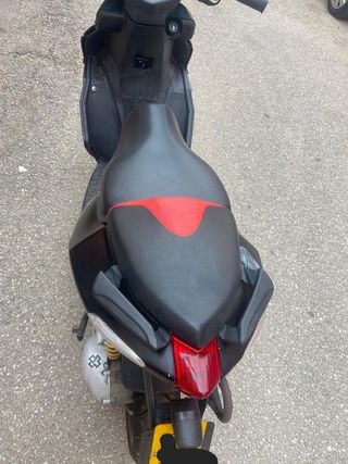 Aprilia SR50 2T Scooter