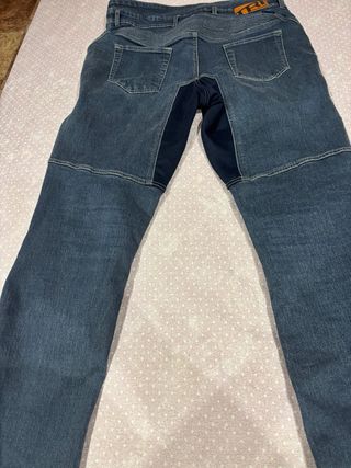 Pantalón Moto Trilobite Parado Talla 38W