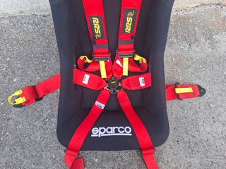 Asiento Sparco Sprint FIA + Arnés RRS FIA
