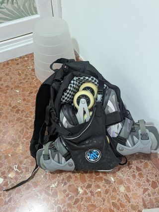 Patines en línea,  Talla 39 Mochila y Protecciones