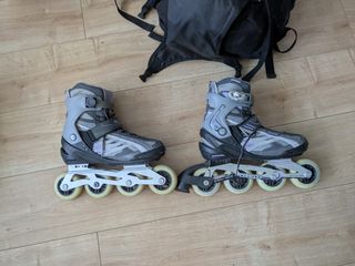 Patines en línea,  Talla 39 Mochila y Protecciones