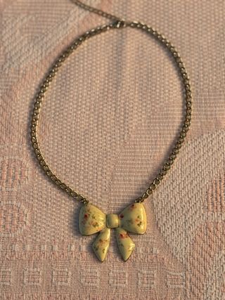 Colgante lazo floral