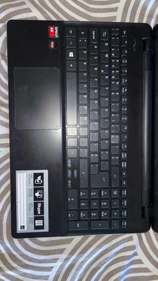 Computador Acer Preto