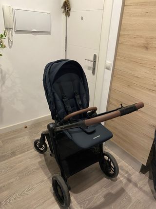 Silla de paseo Maxi-Cosi Oxford + capazo Oria