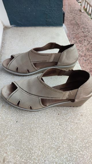 Sandalias 24HRS Beige Talla 39