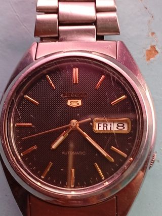 Reloj Seiko Hombre Negro y Plateado