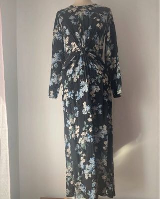 Lote 2 Vestidos manga larga