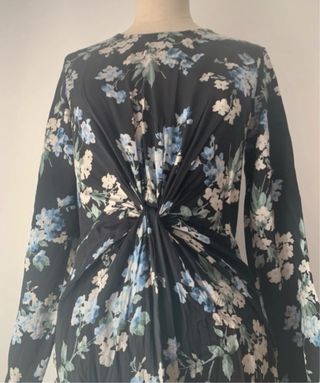 Lote 2 Vestidos manga larga