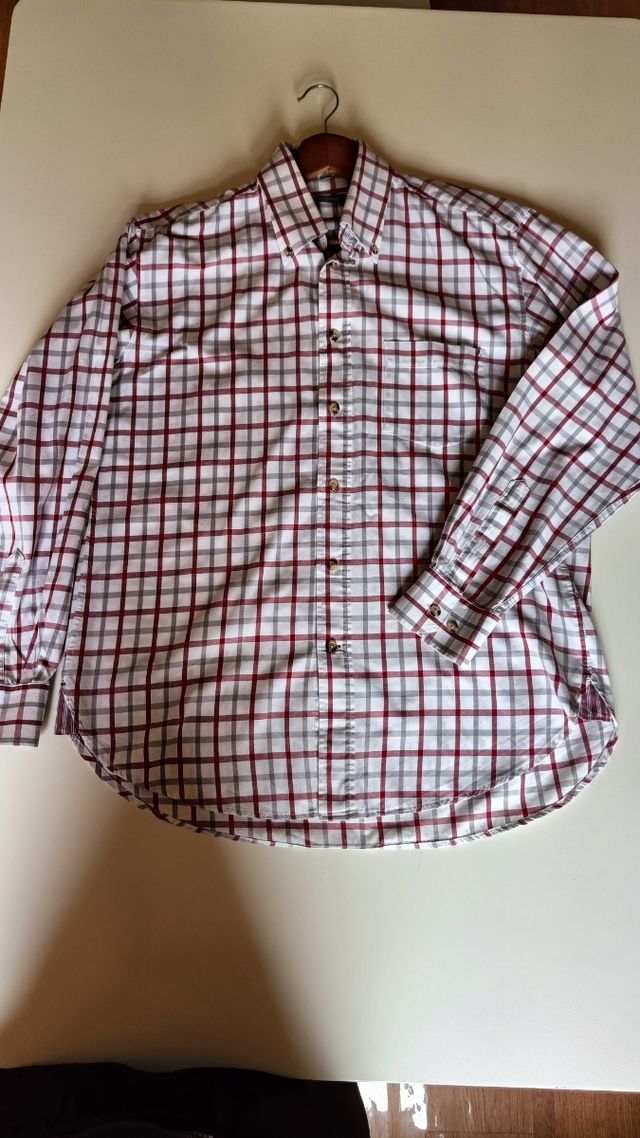 Camisa a cuadros roja, gris, blanco, Talla L