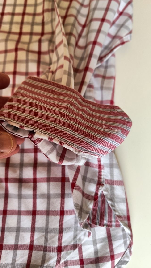 Camisa a cuadros roja, gris, blanco, Talla L