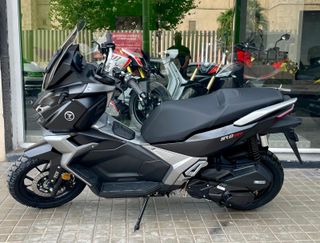 VOGE SR1 ADV 125 SEGURO GRATIS Y 5 AÑOS DE GARANTI
