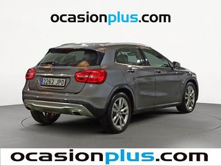Mercedes-Benz GLA 200 d Urban 100 kW (136 CV)