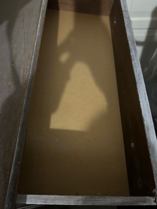 Cómoda restaurada de madera