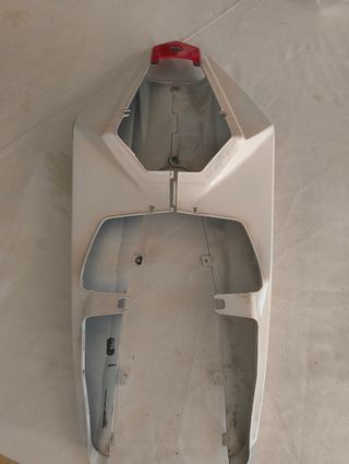 Carenado Yamaha YZF R 125