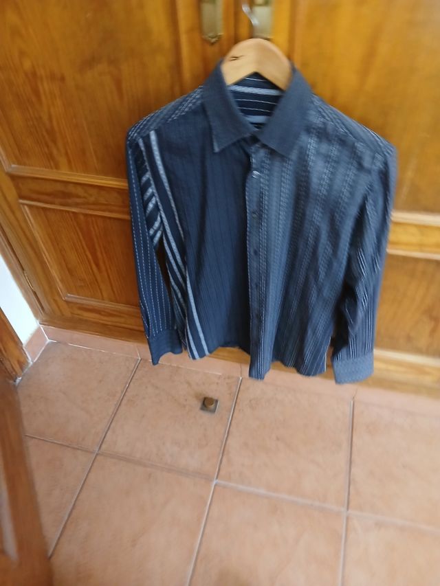 Camisa de vestir negra y blanco hombre