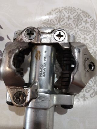 Pedales Shimano PD-M520