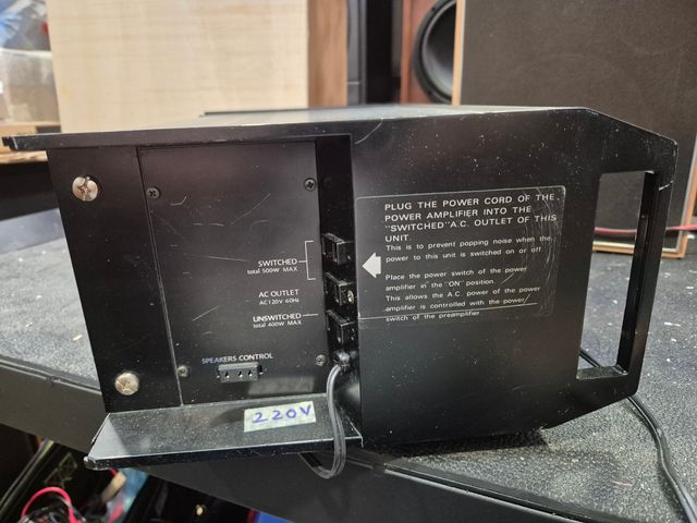 Preamplificador Sintonizador Mitsubishi DA-C7
