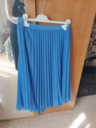 Falda plisada azul
