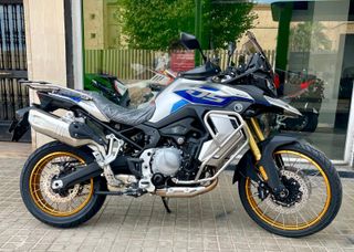 VOGE 900 DSX SEGURO GRATIS Y 5 AÑOS GARANTIA