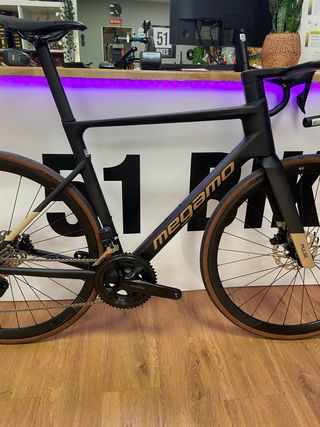 Megamo Pulse 15 t-L