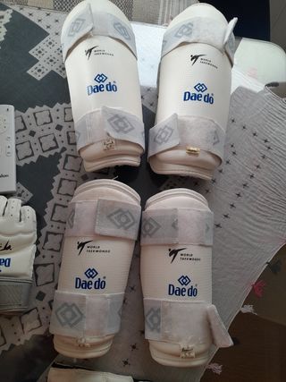 Equipamiento Taekwondo Daedo