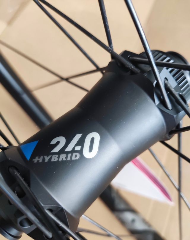 Rueda DT Swiss HX 1501 Hybrid