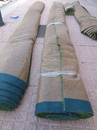 Césped artificial enrollado