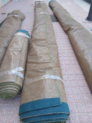 Césped artificial enrollado