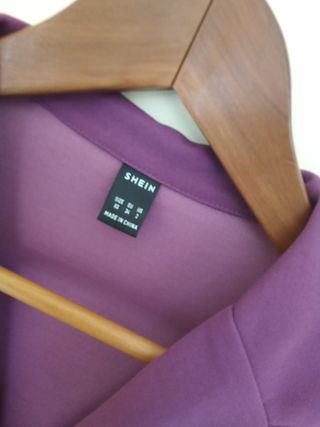 Vestido cruzado SHEIN morado manga larga