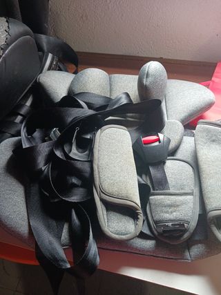 Asiento de coche para niño