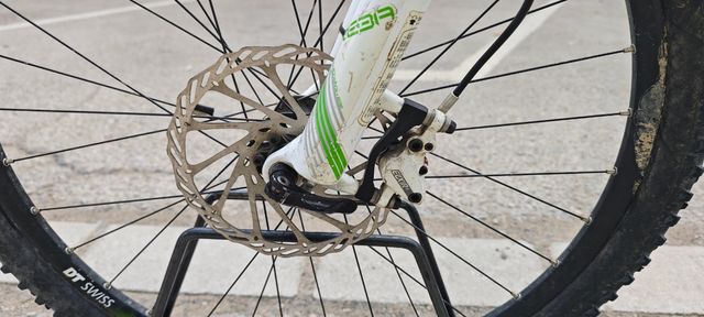 Bicicleta Scott Spark Carbono MTB