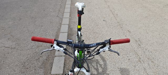 Bicicleta Scott Spark Carbono MTB