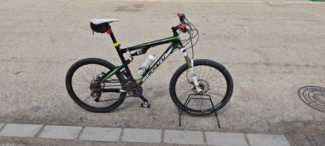 Bicicleta Scott Spark Carbono MTB