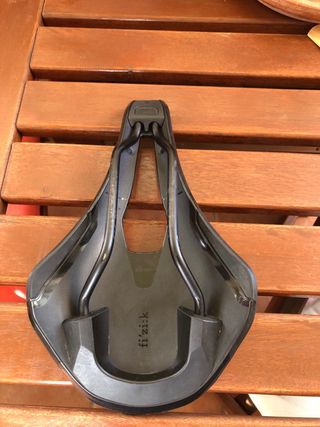 Sillín Fi'zik Tempo Argo