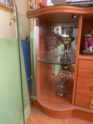 Mueble recibidor madera y cristal