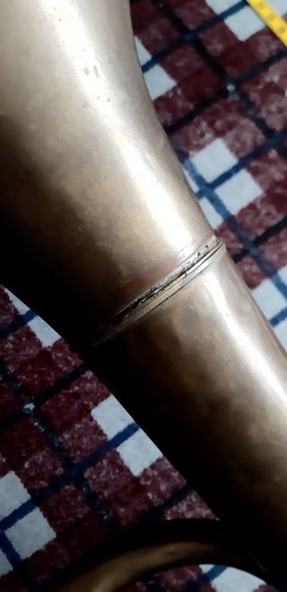 Trompeta de latón antigua