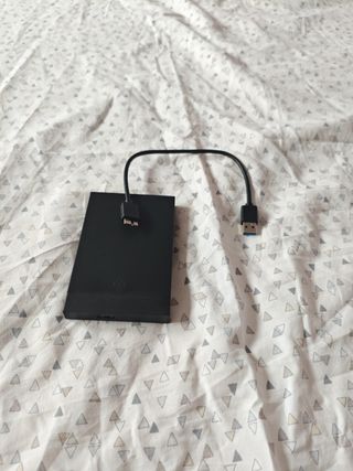 Disco Duro Portátil Gris 512gb y cable