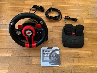 Volante Turbo Cup FR-TEC para Switch y PC