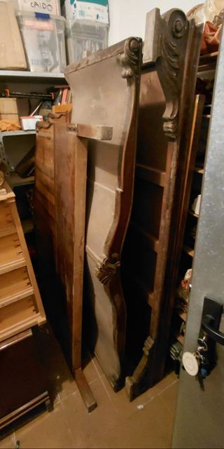 Dormitorio antiguo madera hecho a mano