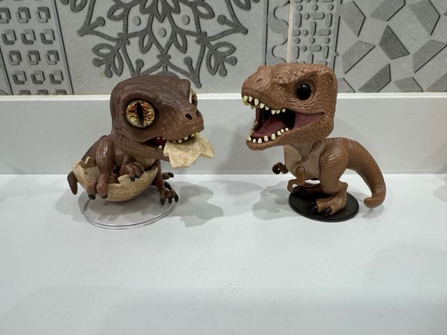 Funko Pop Bebé Velociraptor Tyrannosaurus Rex