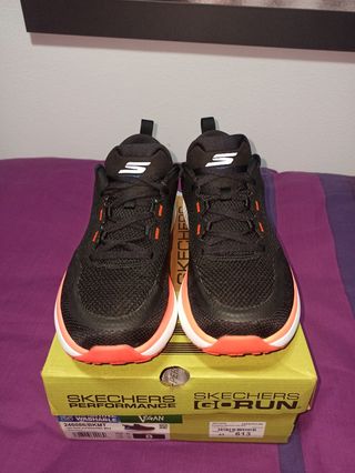 Zapatillas Skechers Go Run Supersonic Max Negras