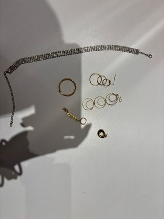 Juego de Joyas: Collar y Pendientes