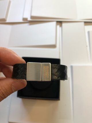 Pulsera Senggi Cuero Negro Hombre Plata