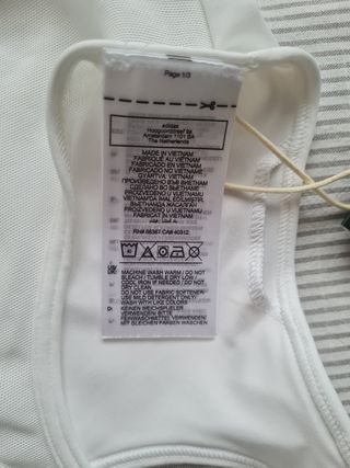 Top deportivo Adidas blanco