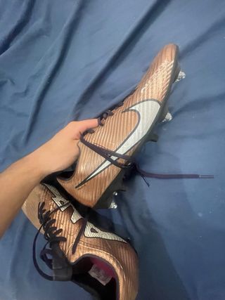 Botas de fútbol Nike Zoom Doradas