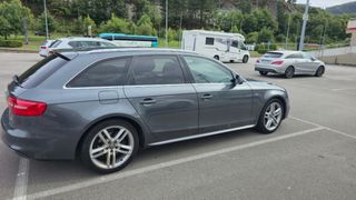 Audi A4 2.0 TDI 150 SLINE GRIS. 