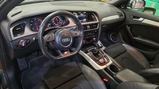 Audi A4 2.0 TDI 150 SLINE GRIS. 