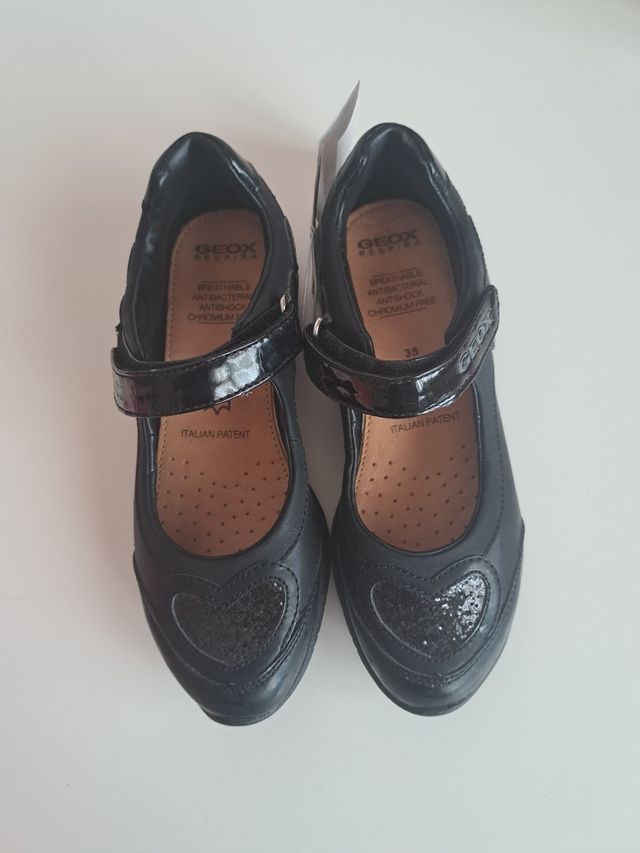 Merceditas colegiales Niña Talla 35 nuevas